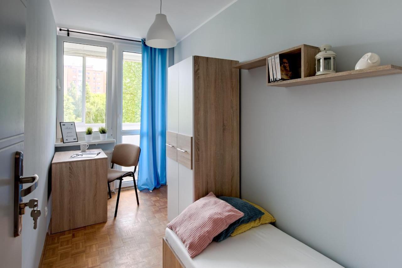 Krzywon 8 Rooms Varsovie Extérieur photo