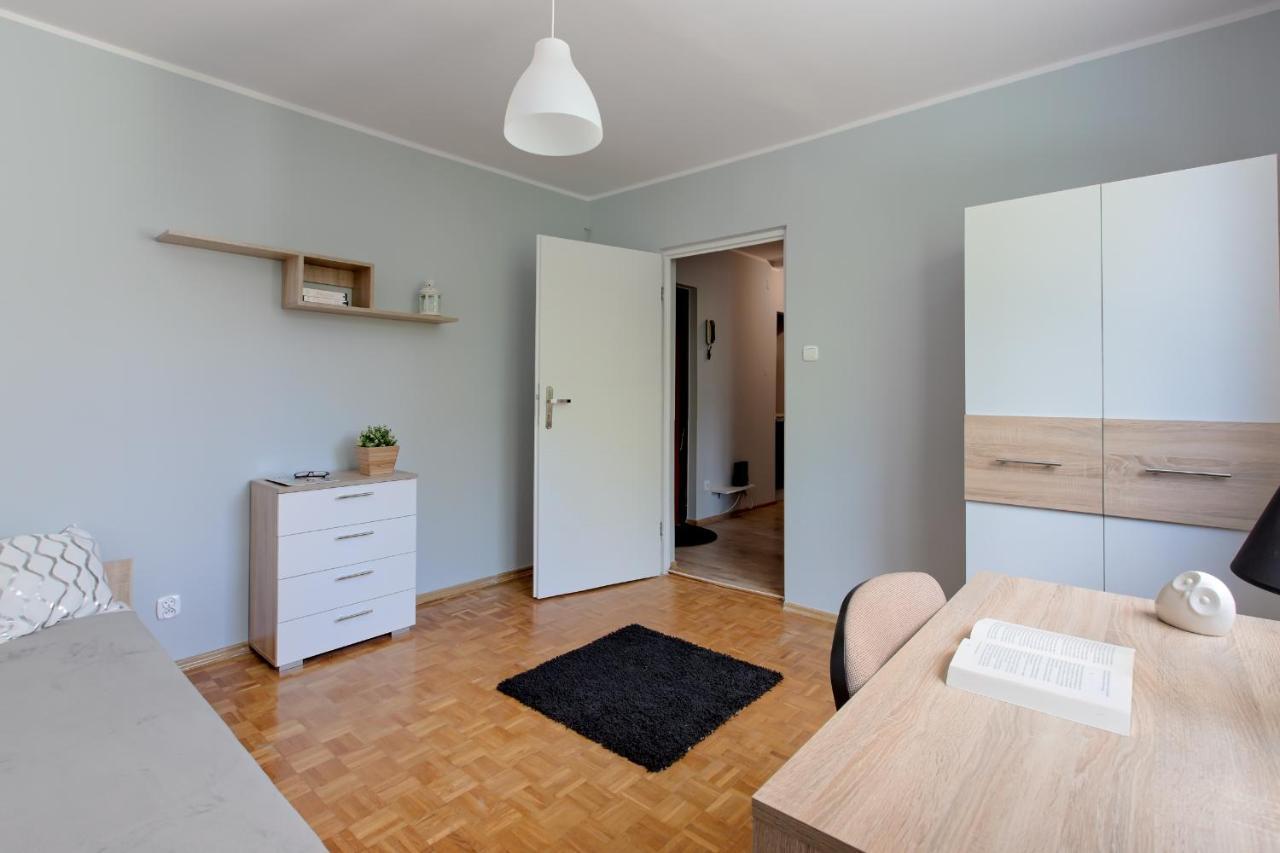 Krzywon 8 Rooms Varsovie Extérieur photo