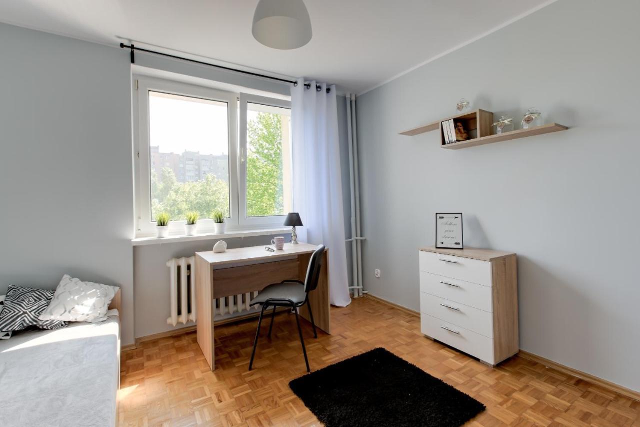 Krzywon 8 Rooms Varsovie Extérieur photo
