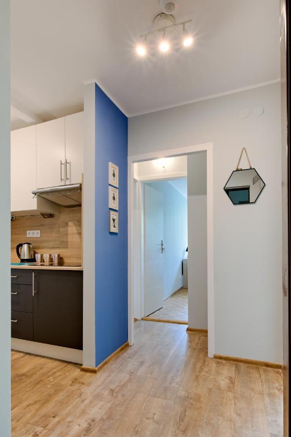 Krzywon 8 Rooms Varsovie Extérieur photo